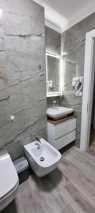 Aaa Apartment Berat 0*,